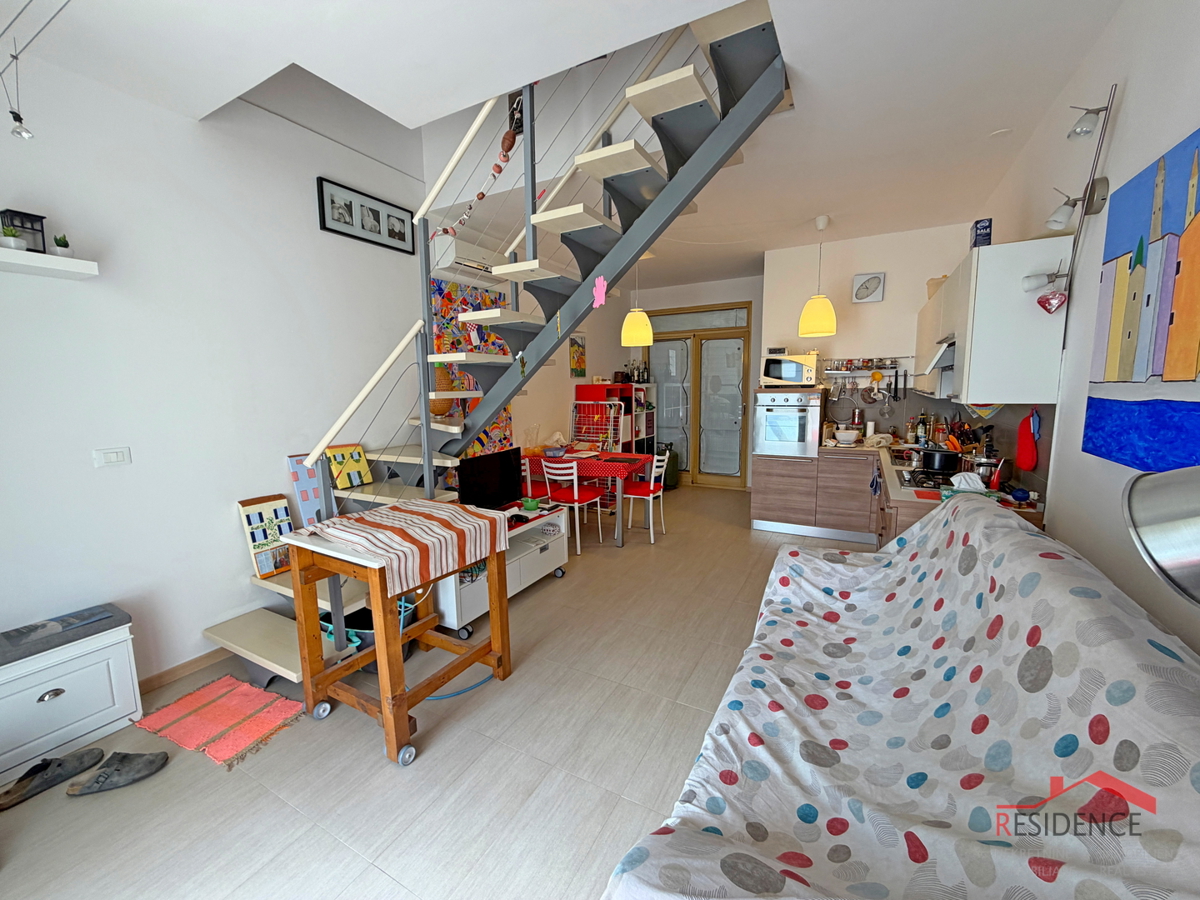 Banjole, Volme, appartamento su tre piani, 3 camere da letto, giardino, piscina in comune