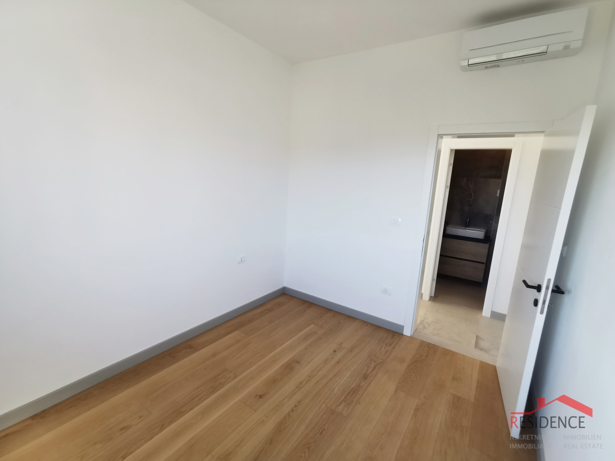 Banjole - Volme, nuovo appartamento al secondo piano con vista mare, posto per auto