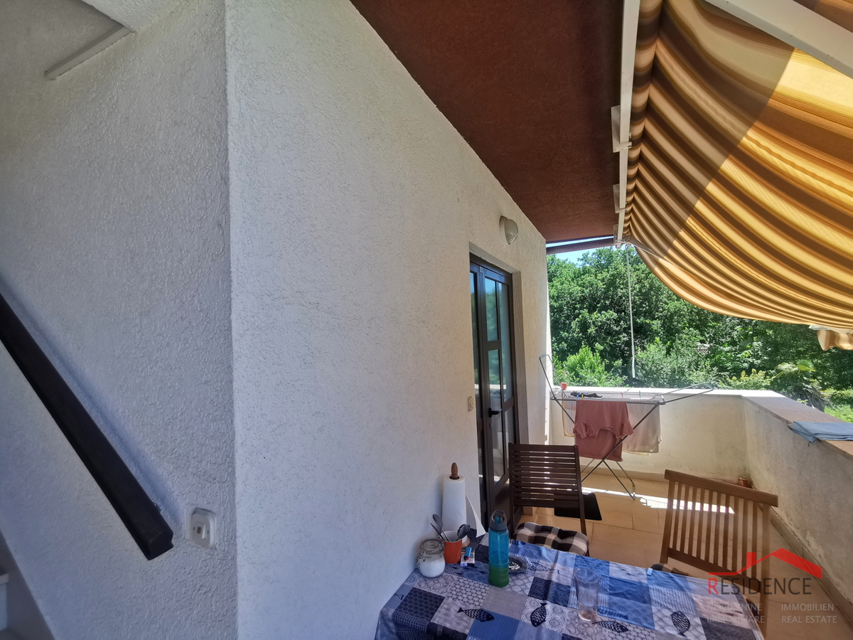 CASA A BANJOLE CON PISCINA, 6 APPARTAMENTI