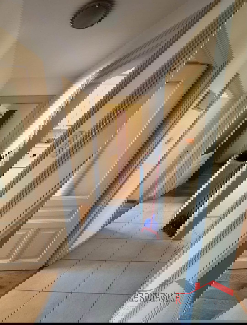 Pola, appartamento ristrutturato in centro