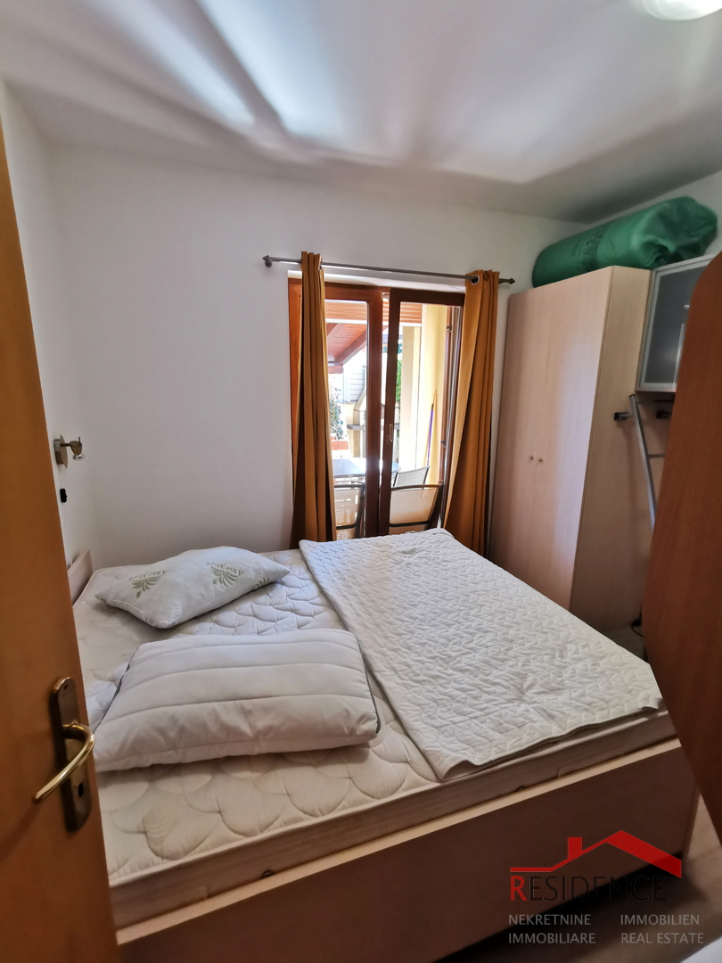 Vendita esclusiva di un appartamento con giardino a Banjole - Volme