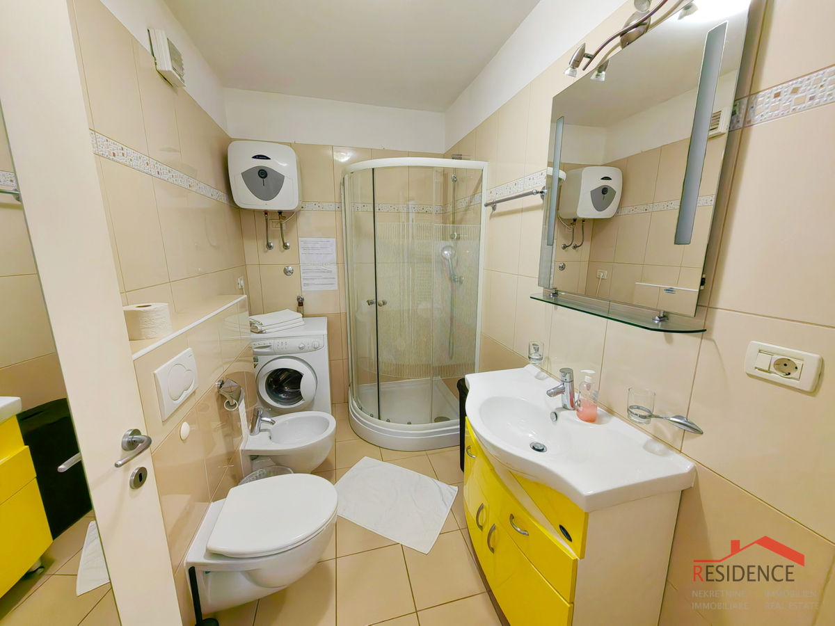 Medulin – Bellissimo appartamento in prima fila sul mare