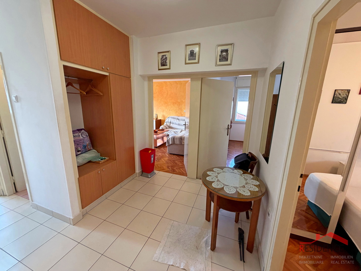 Pola, Kaštanjer, appartamento al 2° piano