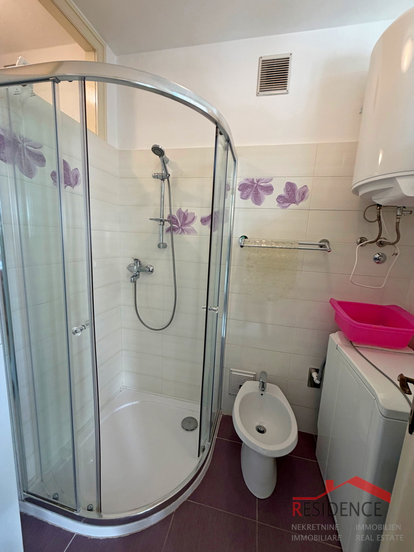 Pola, Kaštanjer, appartamento al 2° piano