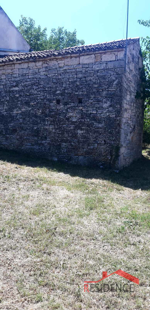 ROVINJSKO SELO, CASA IN PIETRA DA RISTRUTTURARE