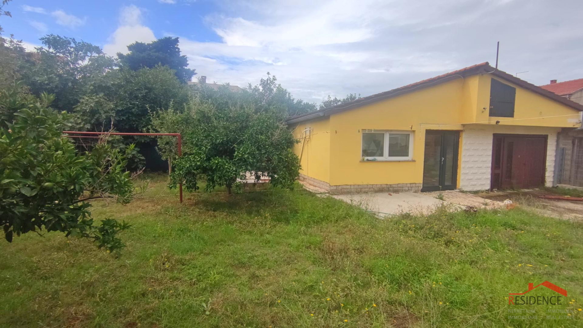 Medolino, casa indipendente con garage