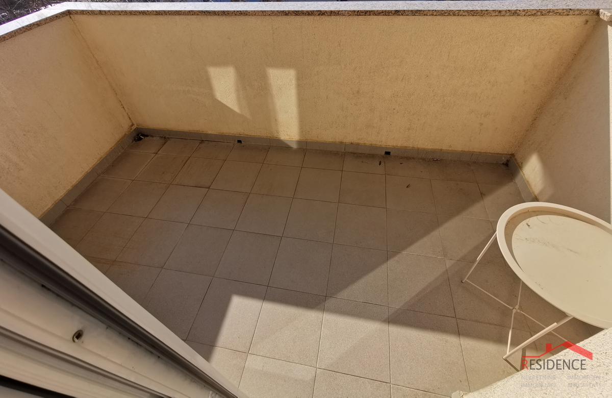 Pola, Gregovica, appartamento al 2° piano, giardino, posto auto