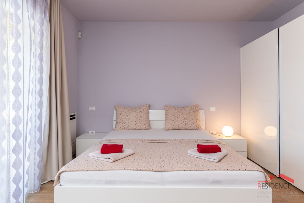 Banjole-Volme, splendido appartamento al piano terra con piscina