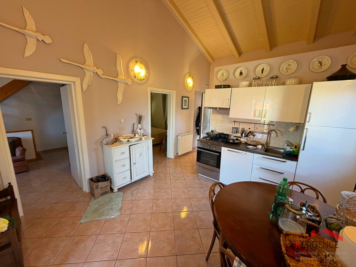 Banjole, Volme, casa con piscina, giardino