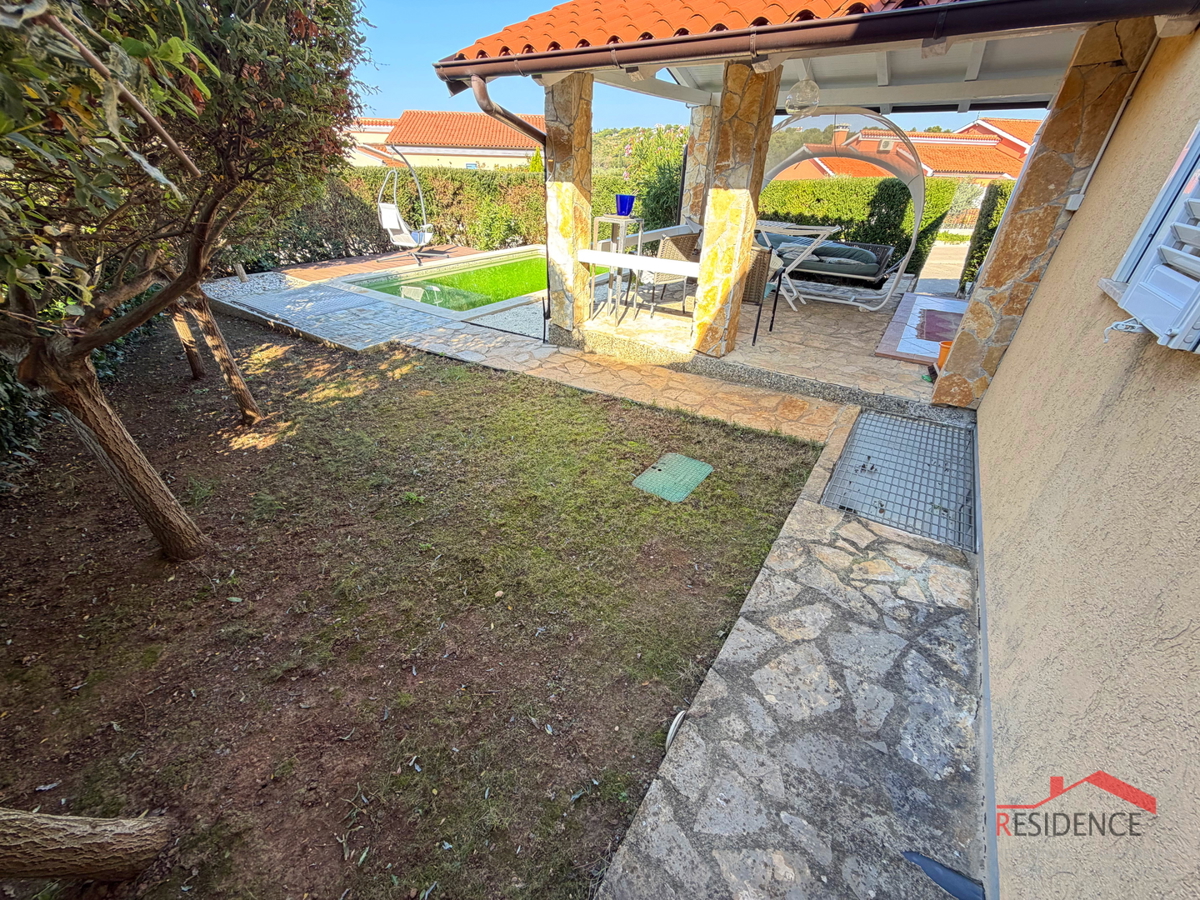 Banjole, Volme, casa con piscina, giardino