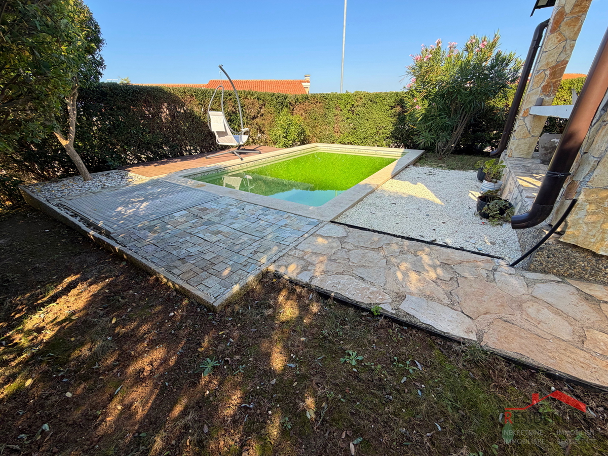 Banjole, Volme, casa con piscina, giardino