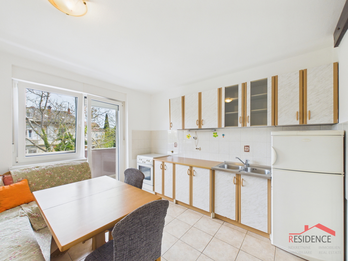 Esclusiva: appartamento a Veruda – posizione eccellente, a 700 m dal mare, subito abitabile