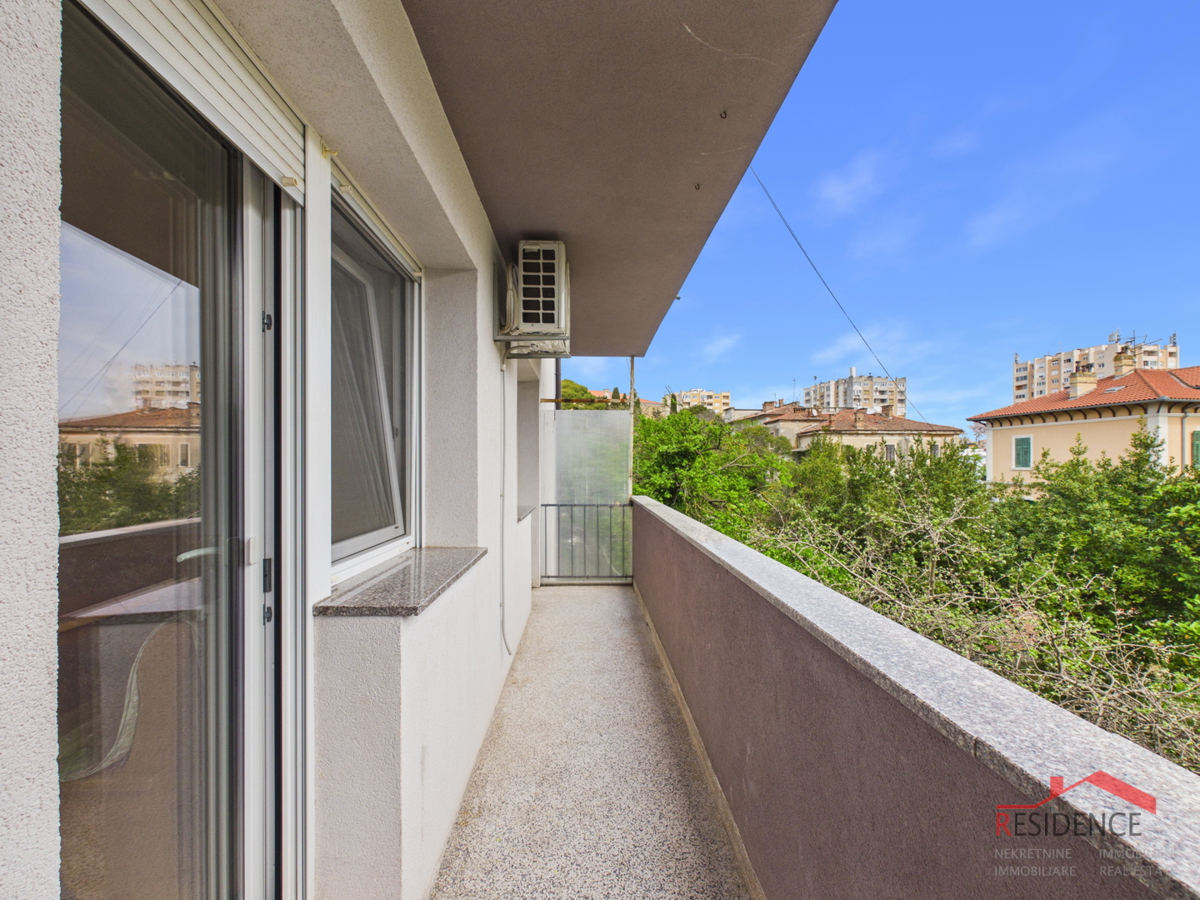 Esclusiva: appartamento a Veruda – posizione eccellente, a 700 m dal mare, subito abitabile