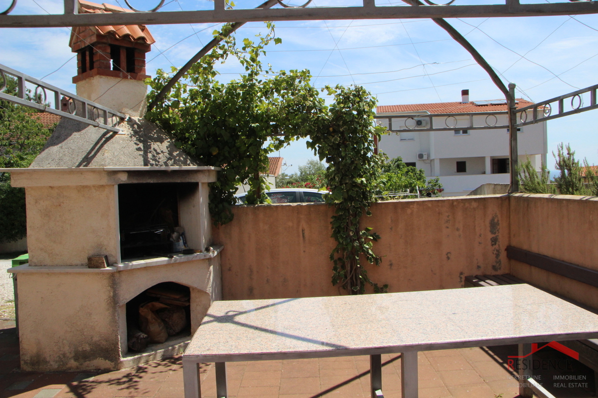 Premantura, casa indipendente con 13 appartamenti