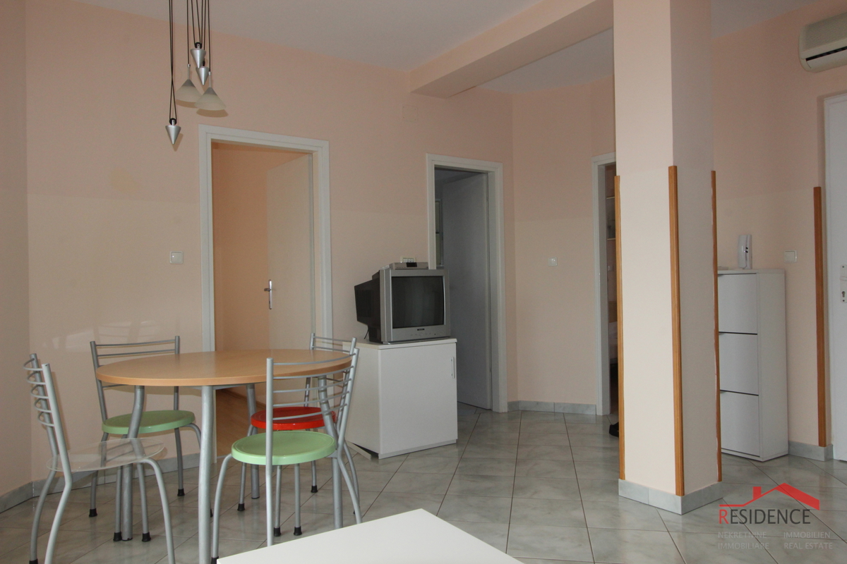 Premantura, casa indipendente con 13 appartamenti