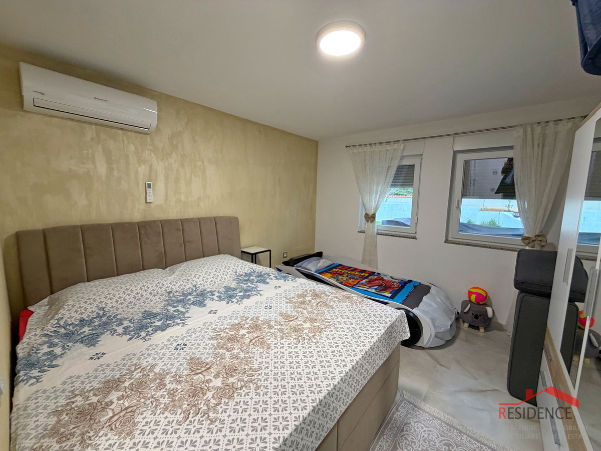 Appartamento trilocale a Medolino al piano terra