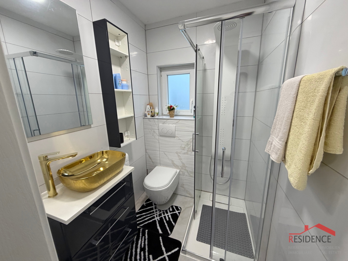 Appartamento trilocale a Medolino al piano terra