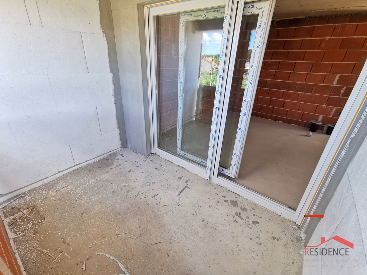 Pola, Valdebek, appartamento al 2° piano, garage