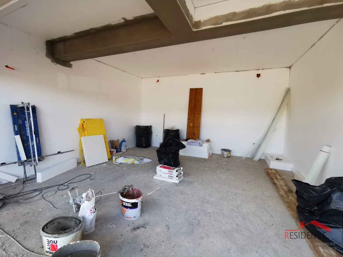 Pola, Valdebek, appartamento al 2° piano, garage