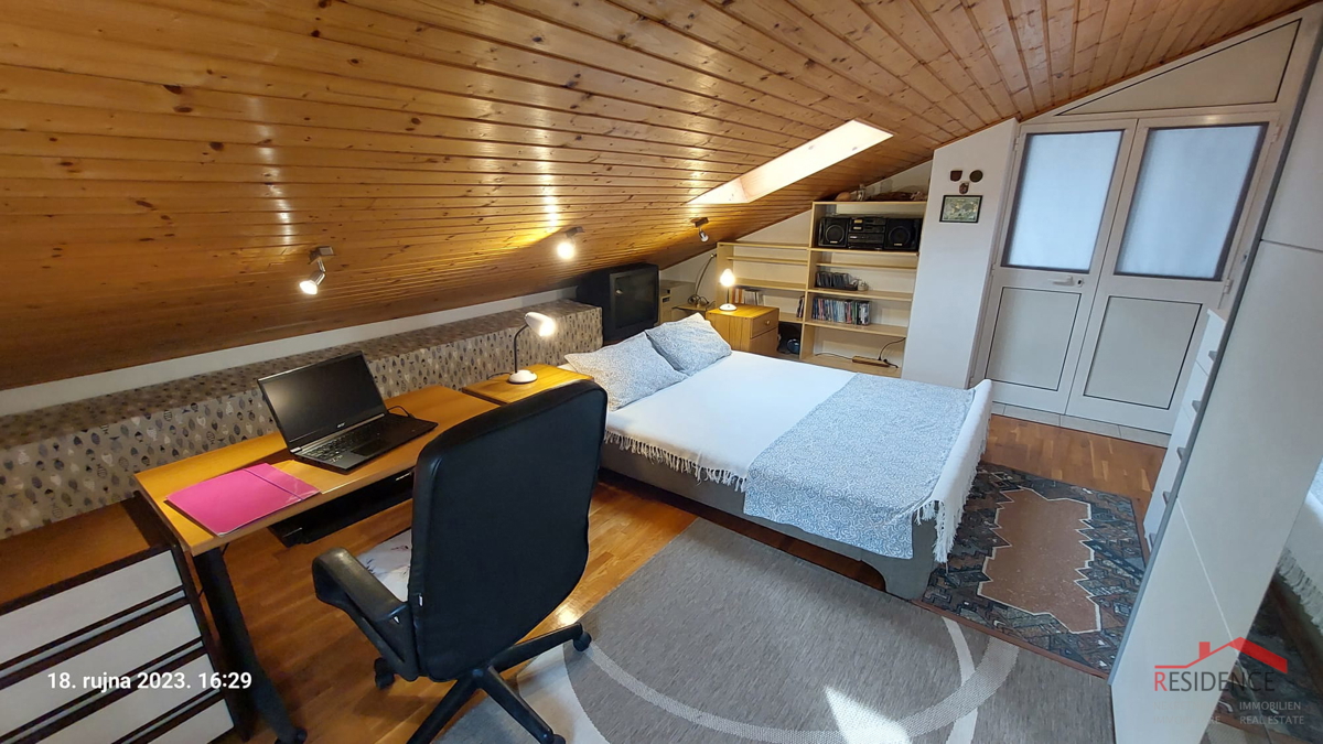 Appartamento a Štinjan con vista mare