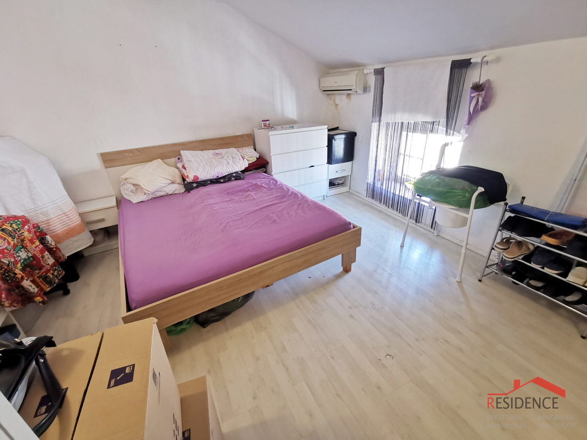 Pola, appartamento al secondo piano vicino all&apos;Arena