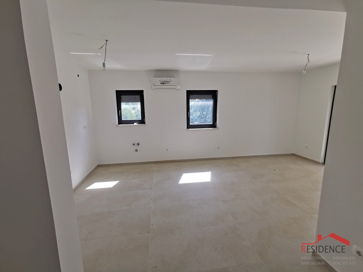 Medolino, nuova costruzione, appartamento al 1° piano, 3 camere da letto