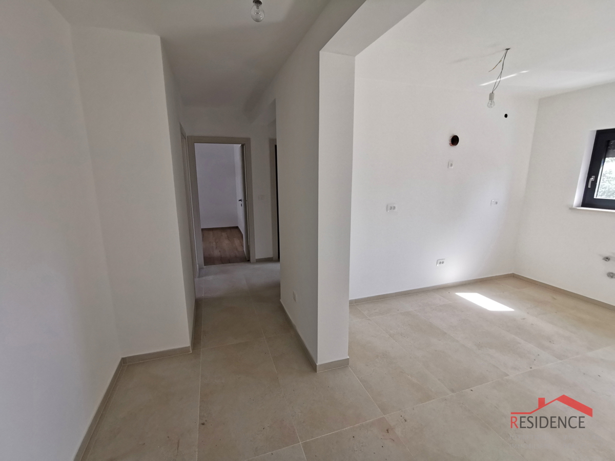 Medolino, nuova costruzione, appartamento al 1° piano, 3 camere da letto