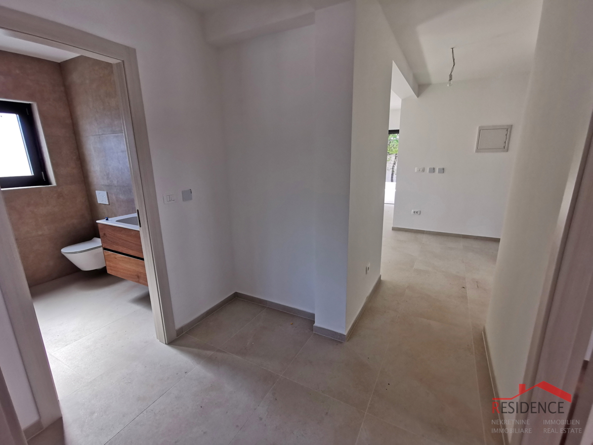 Medolino, nuova costruzione, appartamento al 1° piano, 3 camere da letto