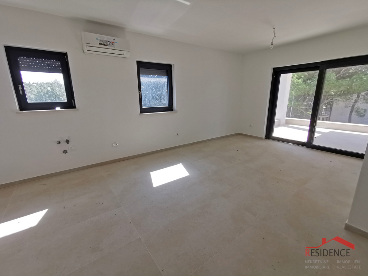 Medolino, nuova costruzione, appartamento al 1° piano, 3 camere da letto