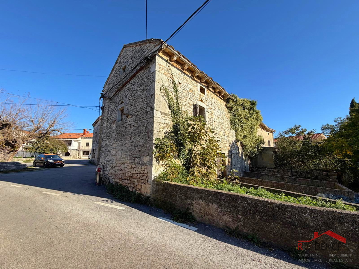 Filipana, Vecchia casa istriana, giardino, garage, taverna