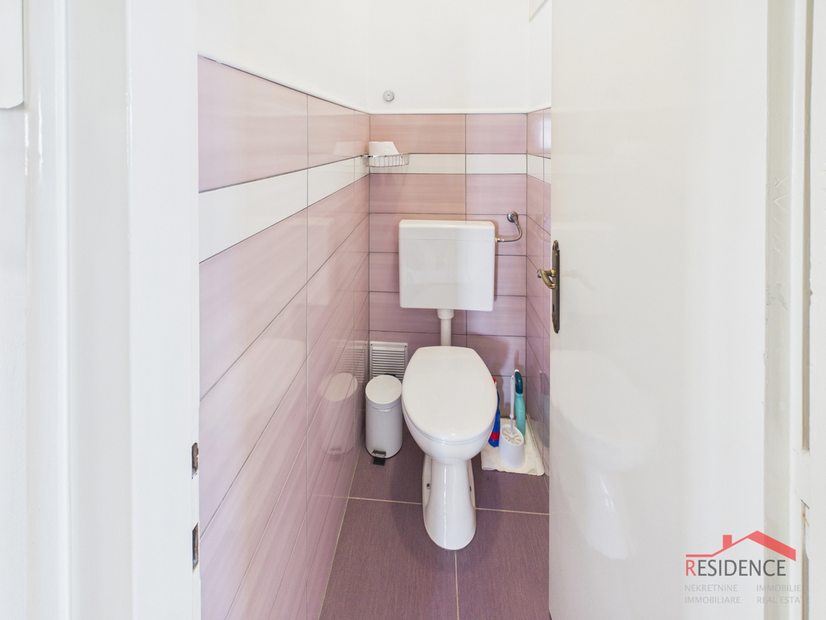 Pola, Kaštanjer, appartamento al 2° piano