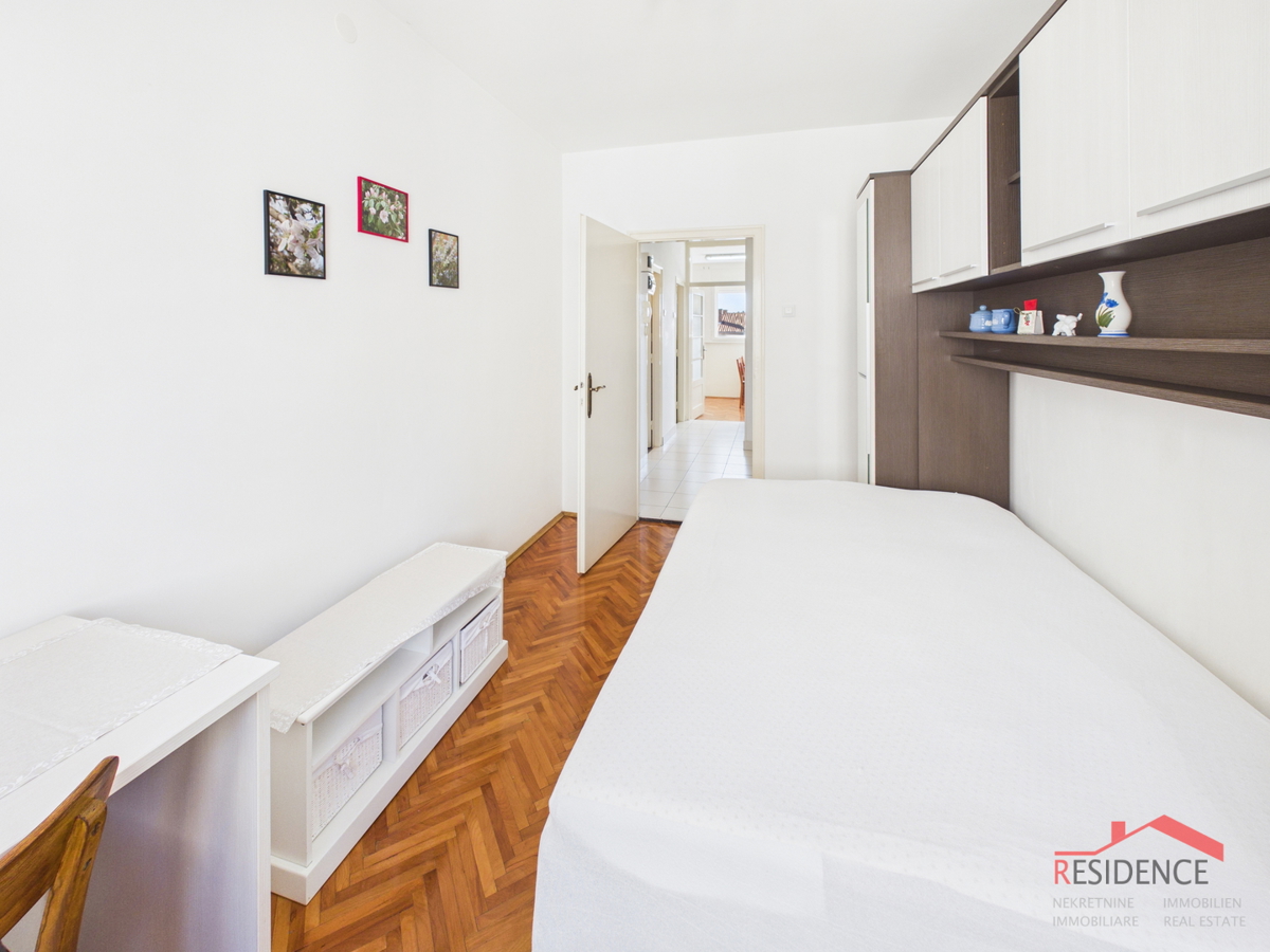 Pola, Kaštanjer, appartamento al 2° piano