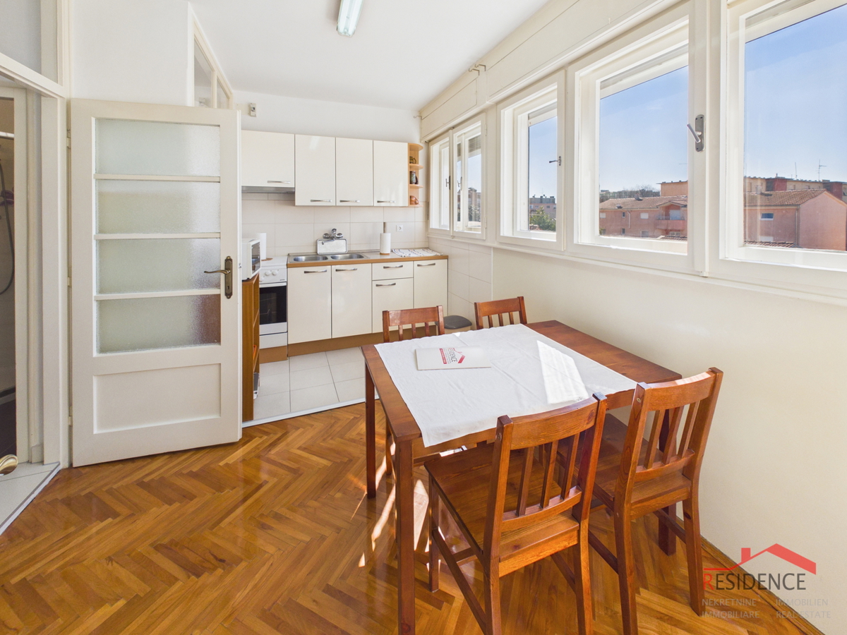 Pola, Kaštanjer, appartamento al 2° piano