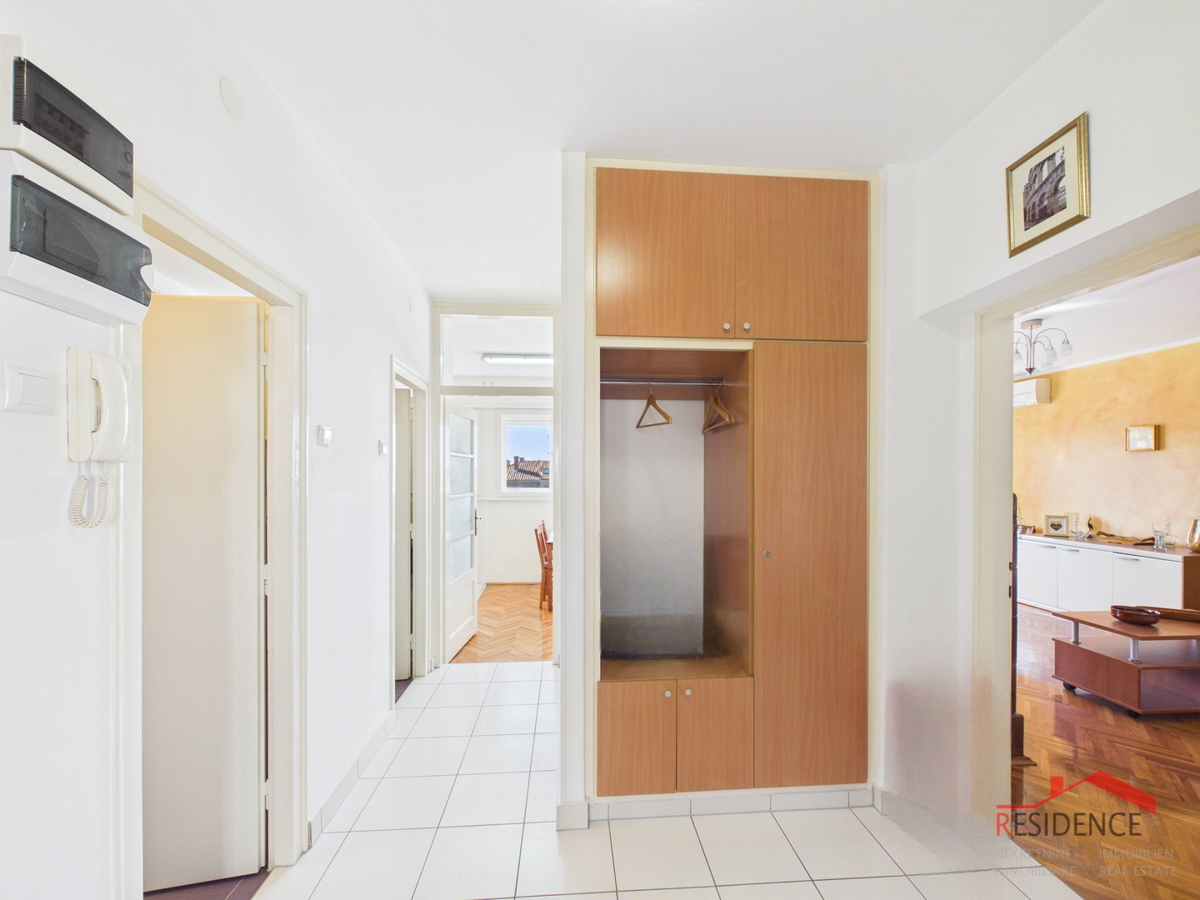 Pola, Kaštanjer, appartamento al 2° piano