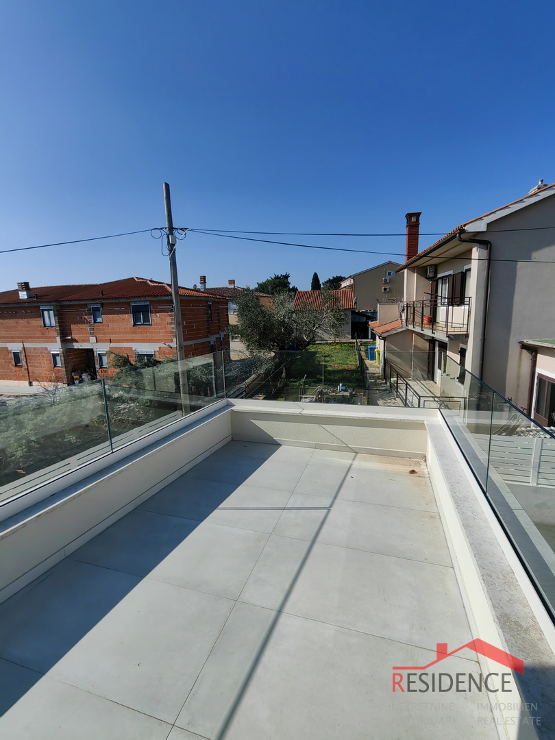 Ližnjan, nuova villa con piscina e vista mare