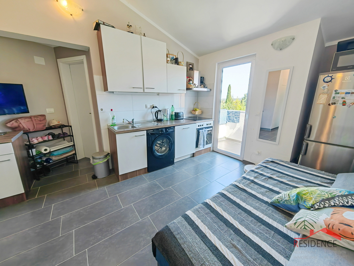 Štinjan, due appartamenti al primo piano