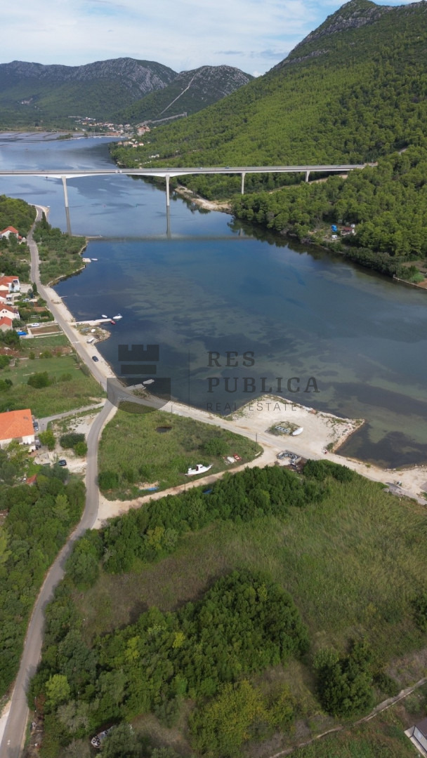 TERRENO FRONTE MARE IN VENDITA A BROCE, PELJESAC