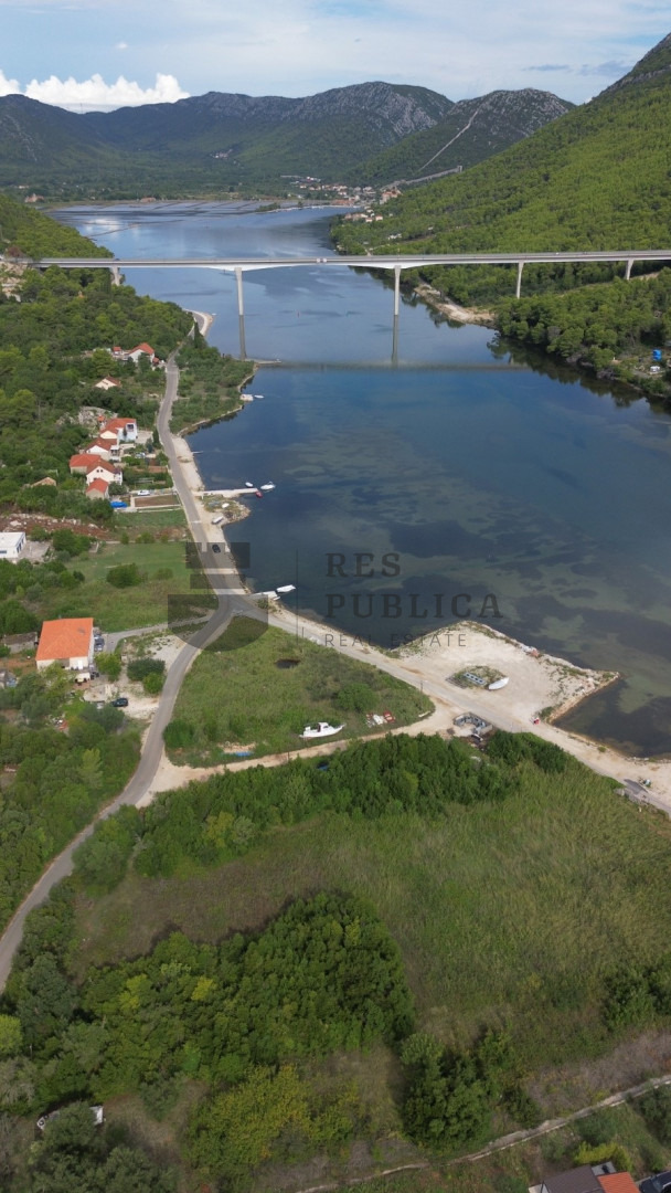 TERRENO FRONTE MARE IN VENDITA A BROCE, PELJESAC