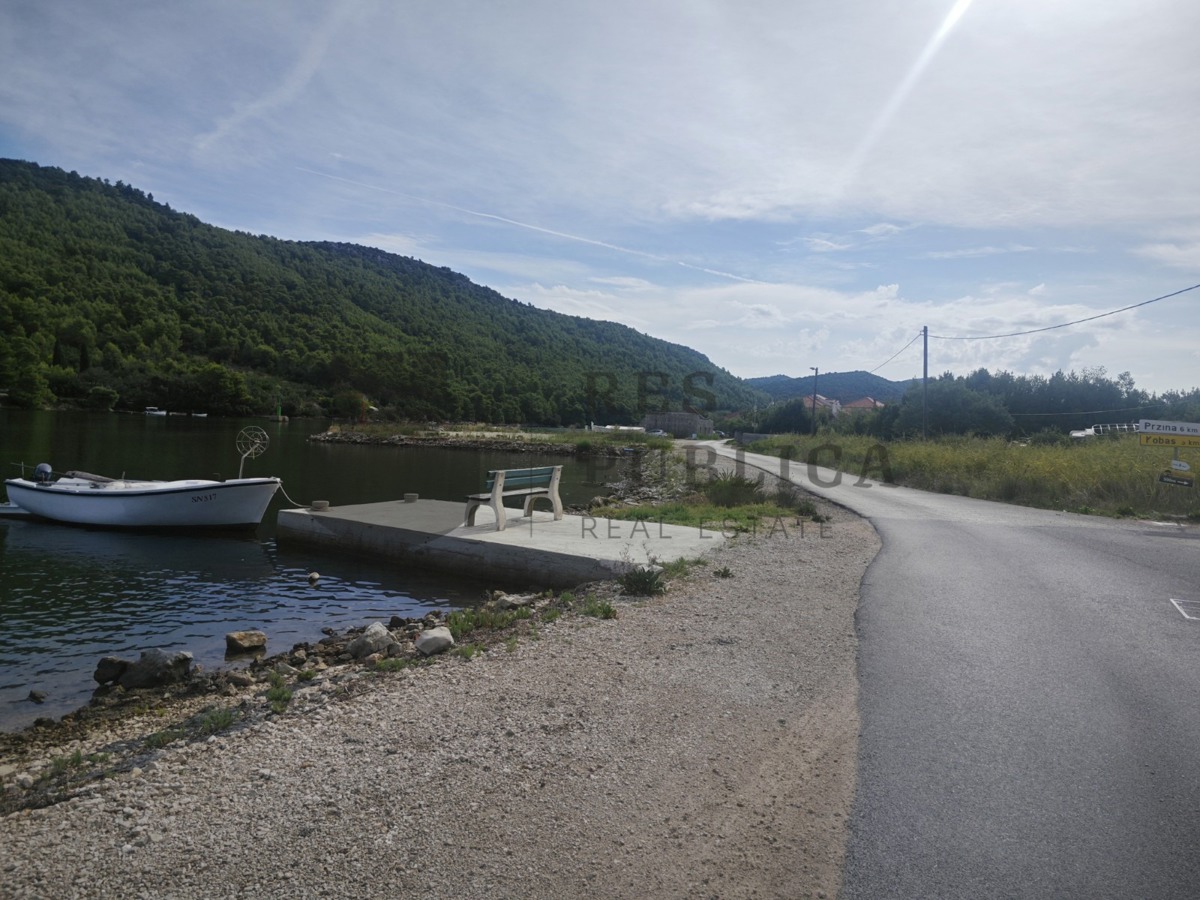TERRENO FRONTE MARE IN VENDITA A BROCE, PELJESAC