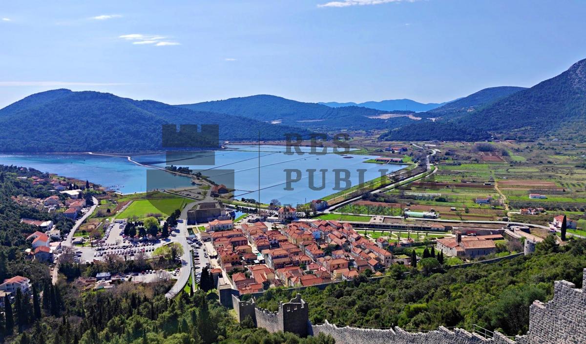 BELLISSIMA CASA IN PIETRA NEL CUORE DI STON – UN'OPPORTUNITÀ PERFETTA PER IL TURISMO