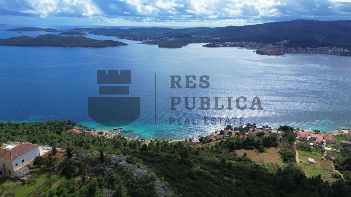 CASA IN PIETRA A PELJESAC