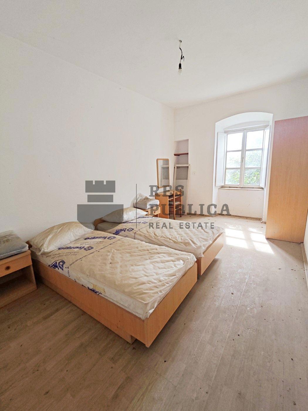 CASA IN PIETRA A PELJESAC