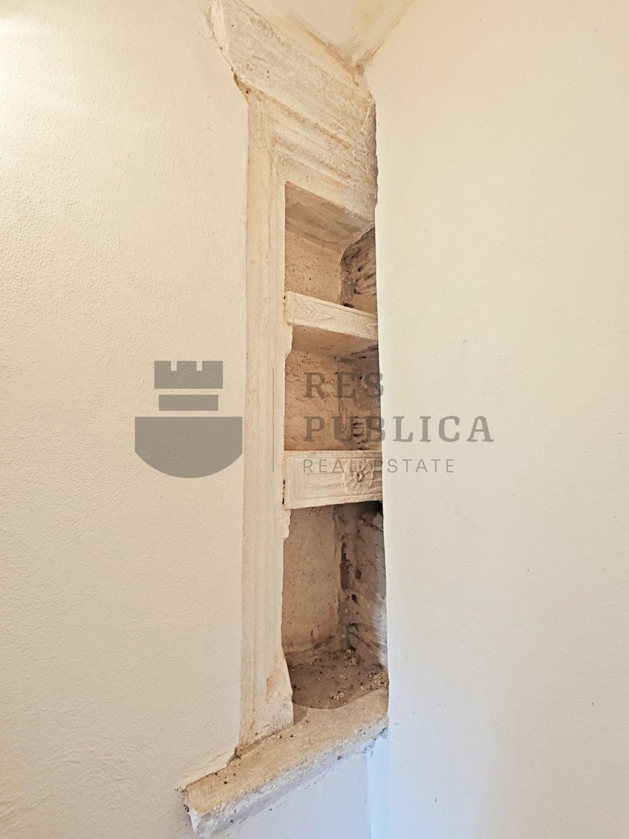 CASA IN PIETRA A PELJESAC