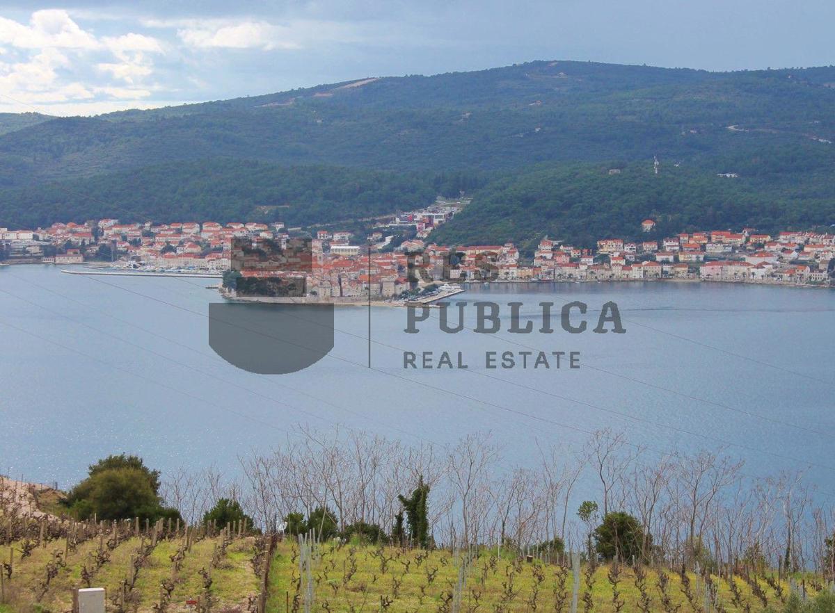 CASA IN PIETRA A PELJESAC