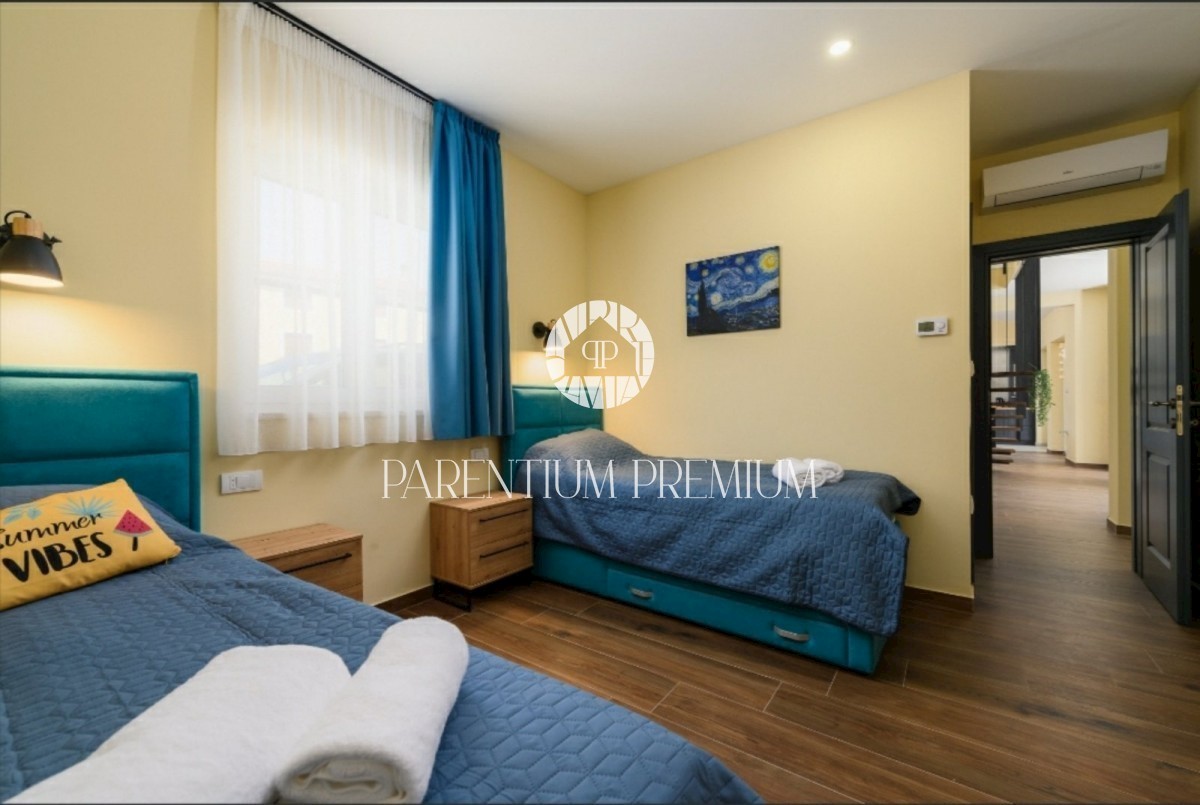 Una nuova confortevole villa con piscina, completamente attrezzata, non lontano da Rovigno