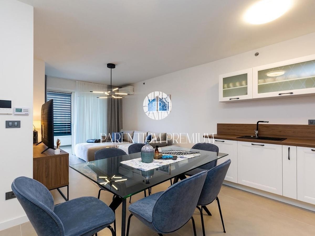 Appartamento in vendita nel centro di Parenzo – nuova costruzione con garage e ascensore