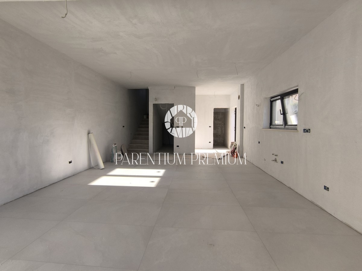 Parenzo - Casa a schiera a 800 m dal mare