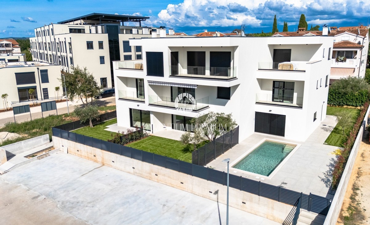 Parenzo - Casa a schiera a 800 m dal mare