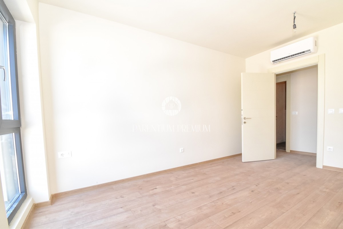 Appartamento al 2° piano con vista mare - 900m dal mare
