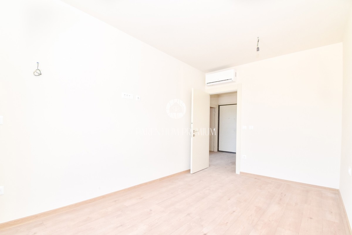 Appartamento al 2° piano con vista mare - 900m dal mare